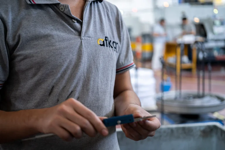 production engineer in Afkar plastic and mold factory